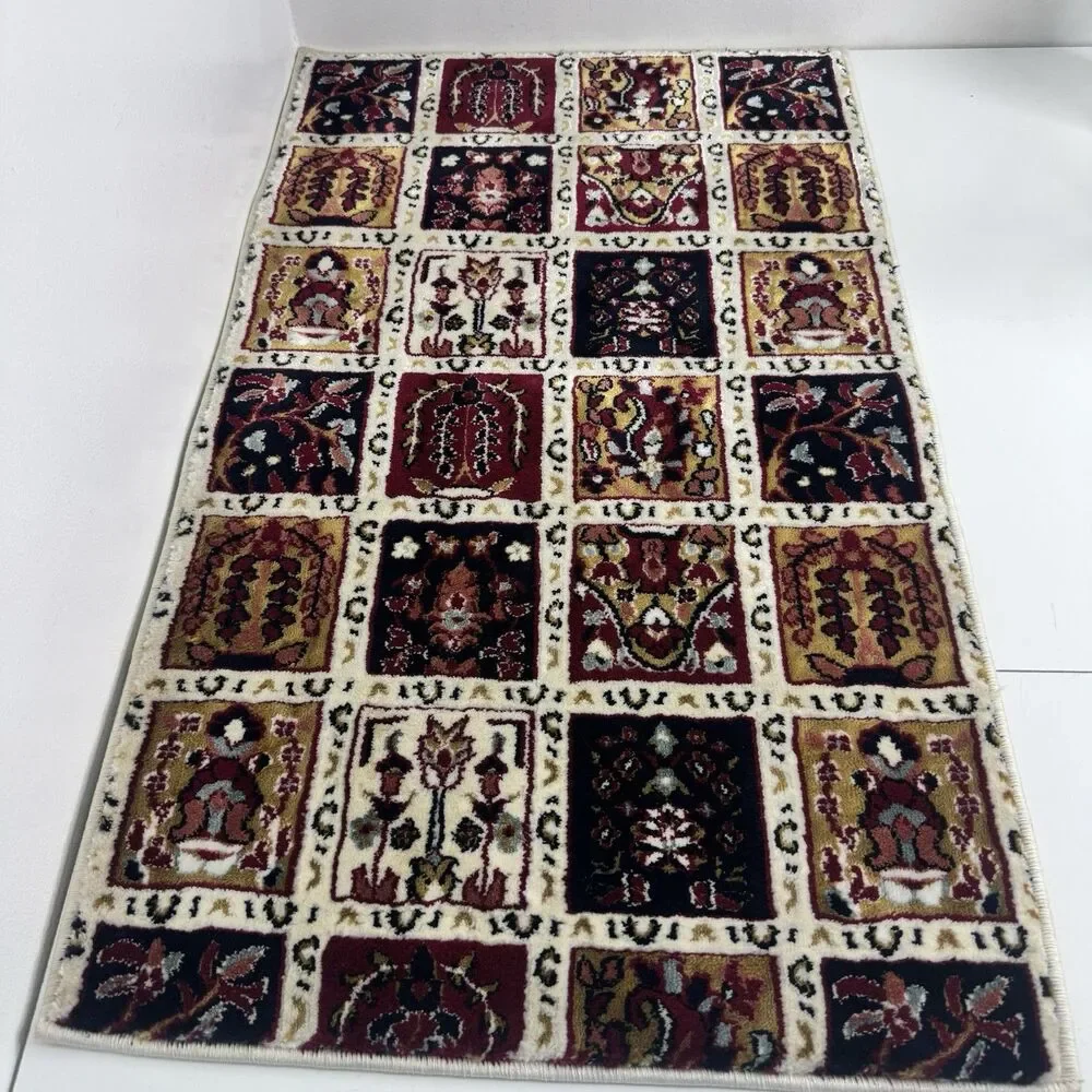 Anatolian Turkish Rug Kashmar design Bakhtiari Design 19”x31”